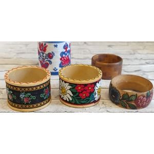 Vintage Wooden Napkin Rings-Floral/Other